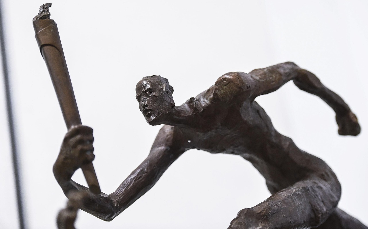 初デートで絶対に避けるべきNG行動は？