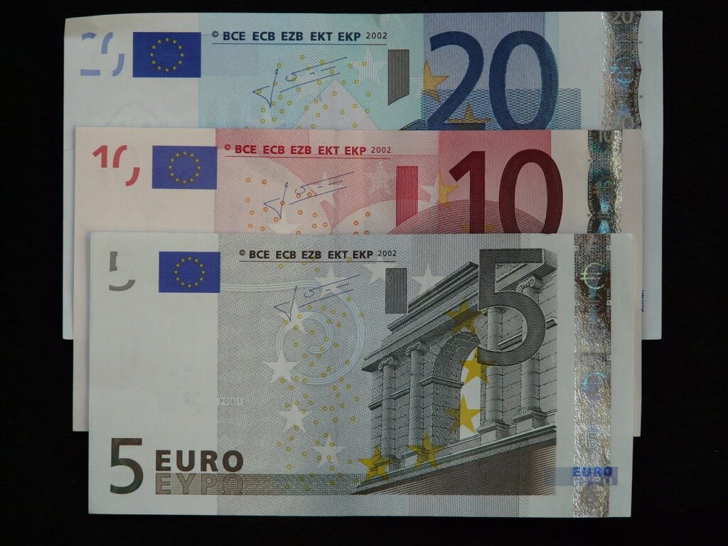 初デートで奢る奢られる価値観のすり合わせはどうするべき？